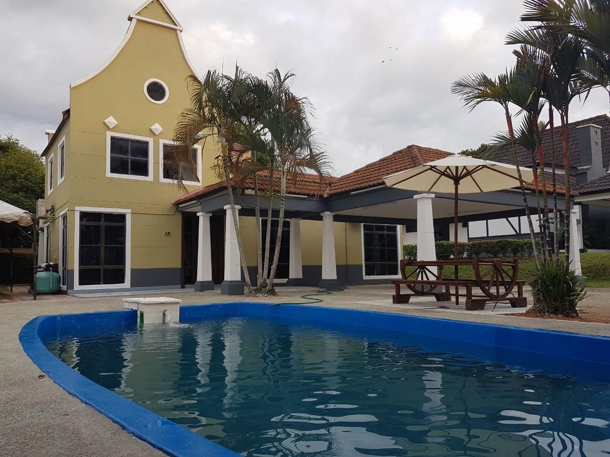 Green Villa Famosa Alor Gajah Malacca Екстер'єр фото